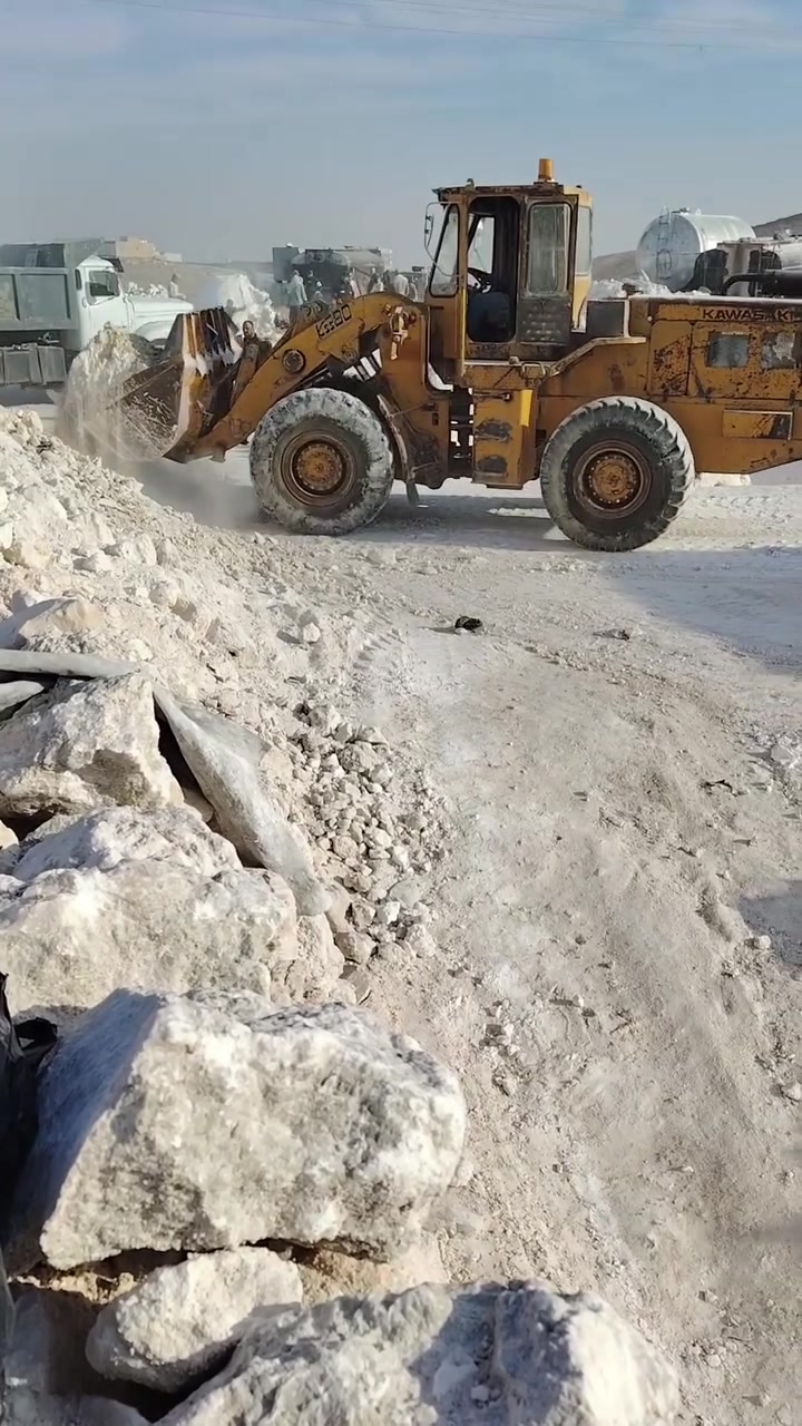 السلام عليكم شفل لبيع او المراوس اب قلاب اوربي 80 مكينه لانفخ ولاله صرف كير شرط اصطابت اربع تواير دفع   خير من الله كيله اشويه تعبانه شفل وضع شركه السعر 140 وبي مجال لطيبين مكاني موصل  اتصل وتدلل ***********////***********
