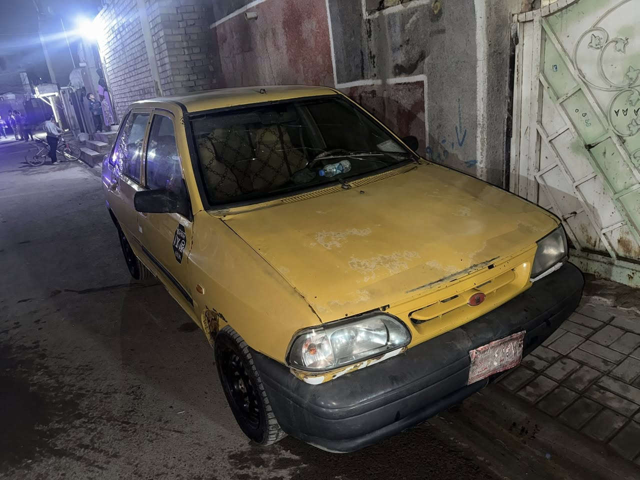 السلام عليكم سايبا 2012 للبيع رقم احمر بصره مااندل راعيها سنويه موجوده السياره مكينه مكفوله خير من الله صدر زين نصبتها حلوها السياره فقط الكير بلنمره الثالث ميجي الباقي كله شغال كهربائياته زينه خير من الله السعر ١٠ $ وبيها مجال للطيبين 
***********
