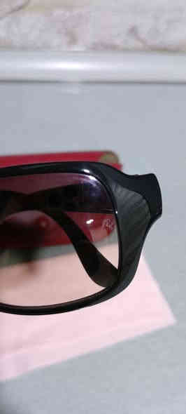 نظارة ماركة راي بان ايطالي اصلي
موديل rb4068
لون العدسة متدرج
فلتر لحماية العين من أشعة الشمس 
للاستفسار واتس اب: ***********
