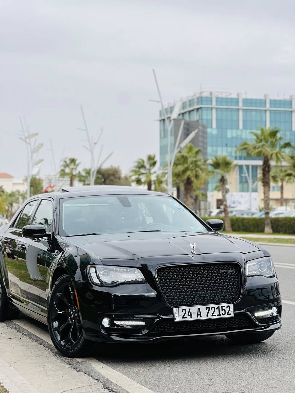 کرايسلر اوباما 2017 plas C) 300)
فول فول مواصفات بانوراما 
کشن جلد کشنات بارد و حار 
كشنات خزن ميموري بردة خلفي تعديد سرعة 
شاشه جبيره كاميرة خلفي
بعد هواي مواصفات

سيارة كلين كفاله ( كندي )

 السياره بشرط البدون الصبغ. بيها مكانين تعديل فقد

تحويل شرط

سعر (225)$

المكان اربيل
رقم تليفونى ***********
***********
