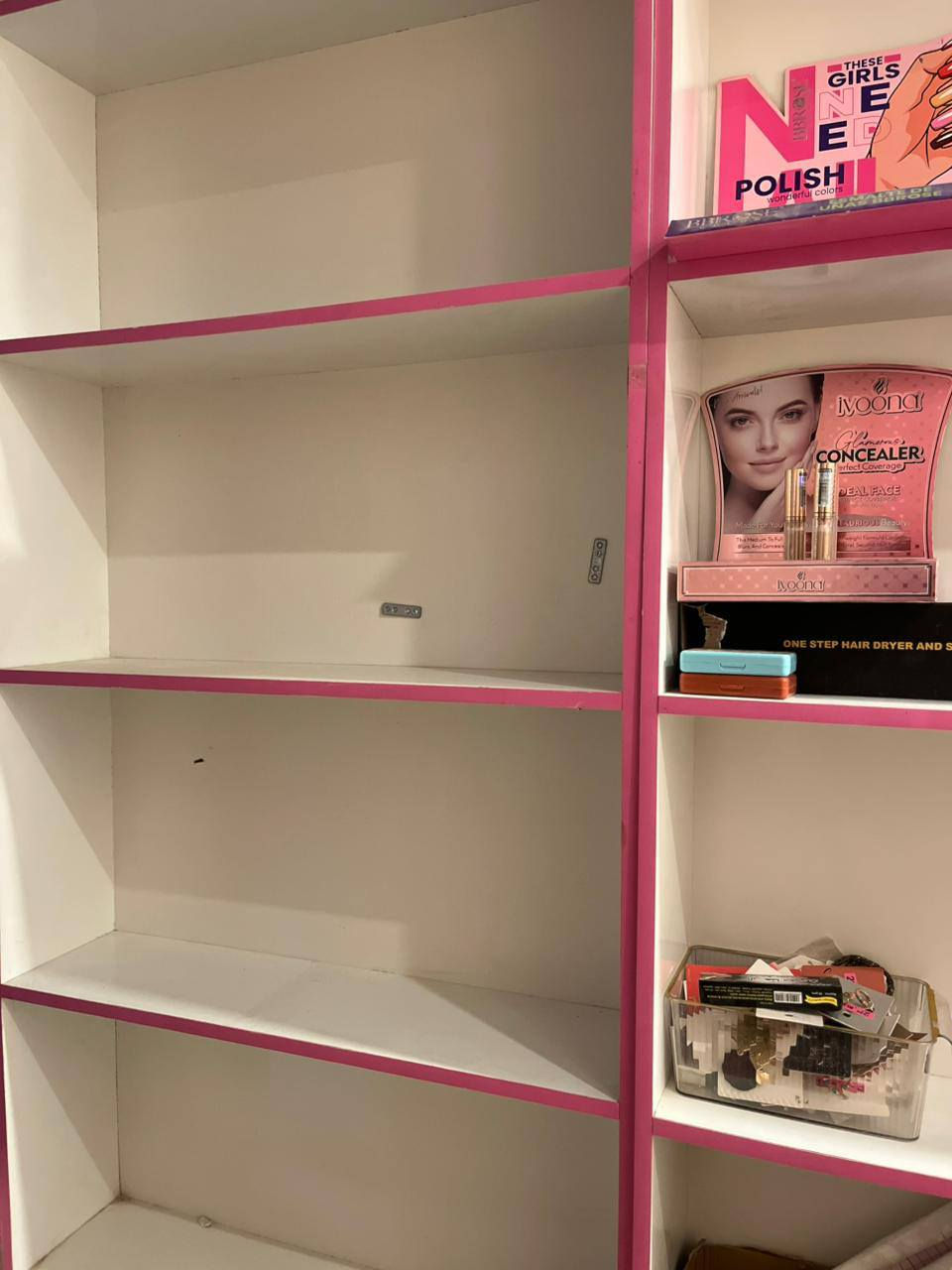 فتارينات رفوف العدد 2كل واحد بي 6 السعر 150 وبي مجال ***********
