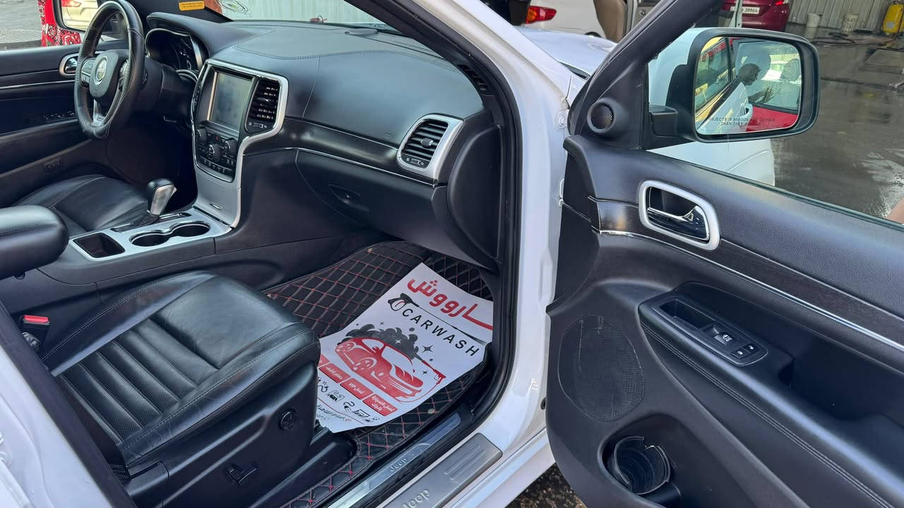 سلام عليكم 
جيب وارد أمريكي رقم بغداد فول مواصفات موديل 2018
قماره بانوراما
كشن جلد

صندوك كهرباء 
صور الحادث مرفقه بلمنشور
جاهزه من كل النواحي متصرف عليه دينار واحد
موقع السياره بغداد الاعظميه 
رقم الهاتف/ ***********

السعر / 22800 $/ وبيهه مجال
