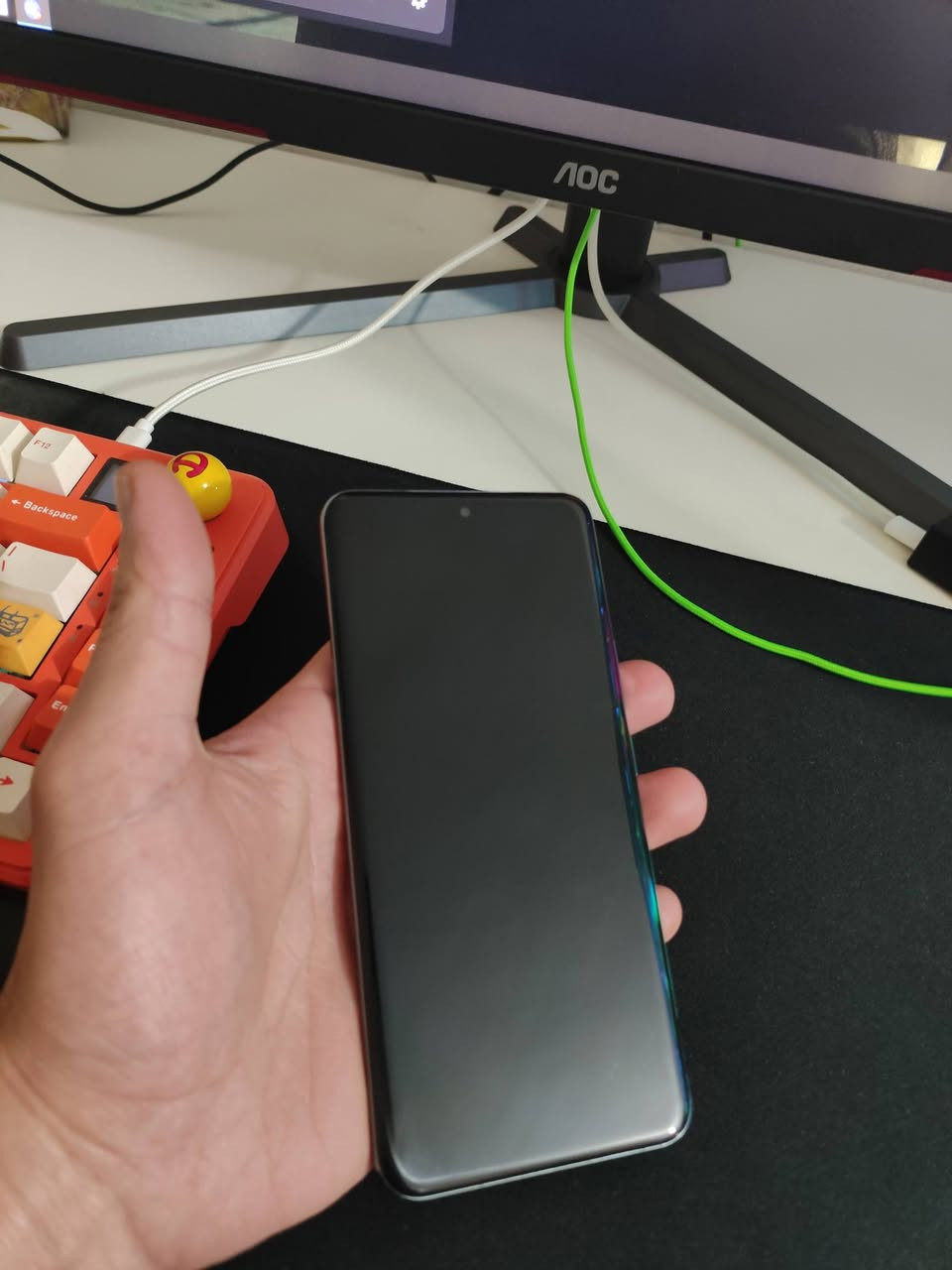 كل عام وانتو بالف خير ♥️
ذاكرة Honor 90 5G    512GB
للبيع فقط او مراوس فقط مع Honor x9d فقططط
الجهاز يلمع كلش نضيف مضمون من اي تصليح او عطل غراضة كاملة شاحنة اصليه وكارتونه شاشتة تلمع بعدها جديدة
فقط هل فطر الصغير كلش الخفيف بالضهر بالزاويه كلش صغير
السعر قفل نهائي 280 الف قفل او مراوس مع x9d
مكاني بغداد الحرية متوفر توصيل
***********
