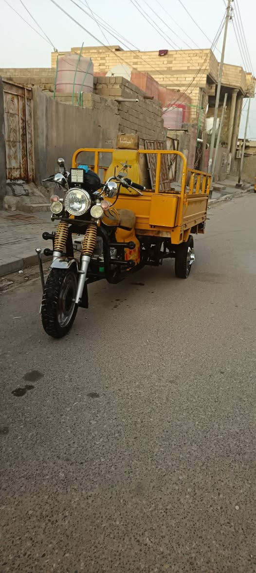 سوبر MTR موديل 19 طالعه بل 20  اوراق كفاله عامه تواير جدد دبلات جدد ومحرك جديد وكهربائيات جدد  لايتات جدد  الستوته مابيها أيشي مستعمل كله جديد وشاصيها كفاله من شخط حته سبيرها بعده ما نازل منها  سعرها مليون و650  وبيها مجال حك الجيه 1650 عنوان بصرة حيانية رقم الهاتف ***********
