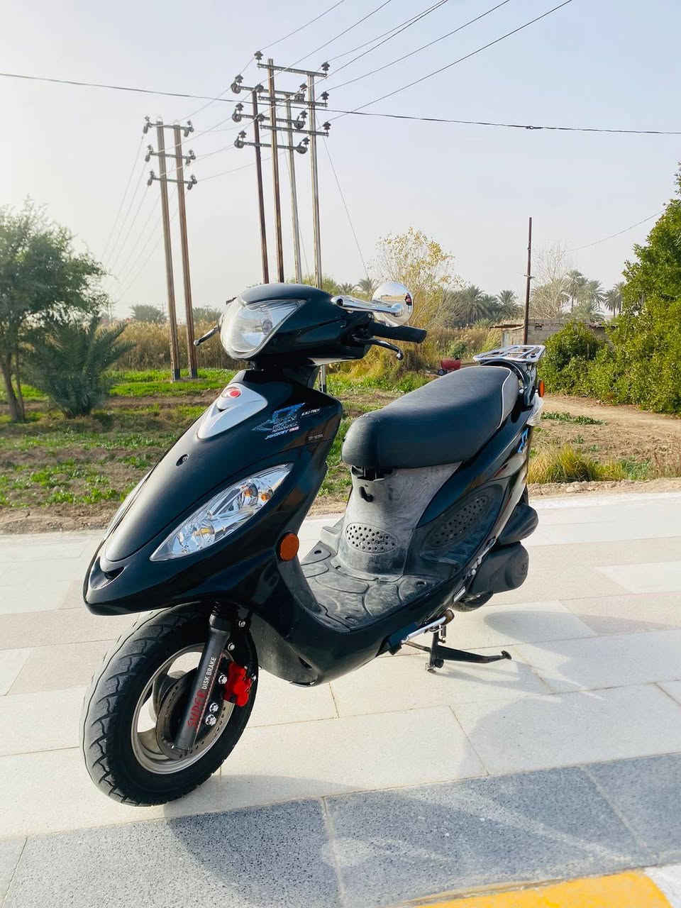 السلام عليكم
دراجه كامكو في تو  موديل 16 مكفوله كفاله عامه محرك 150 دراجه ما صارلهه 19 يوم من طلعت من رمبه حلوه مرتبه الياخذهه ما يذب عليهه ربع الله شاهد شلعه ومعدل ونعومه مكاني ناصريه قضاء الرفاعي رقمي *********** بي واتساب راسلني وتدلل
