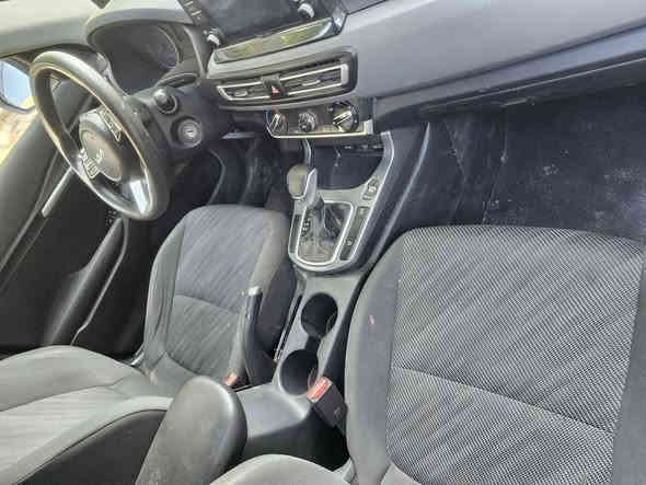 سيليتوس موديل ٢٢
 حادث جاملغ وباب
 نص فول ماشيه ٢٨ الف كيلو رقم بغداد
بيها شخوط اماكن من السياره انصبغت حزام  صور الحادث موجوده
محرك ٢٠٠٠ دوش
السياره بيها ملاحظات ونقوصات نتفق عليها 
السعر ١٢٨ وبيها مجال للطيبين
مكاني بغداد حي العامل
