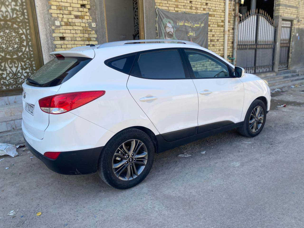 السلام عليكم للبيع توسان بصرة بإسمي موجودة بالبصرة السعر 140 بيها صبغ موضح 
*********** البصرة, العراق
