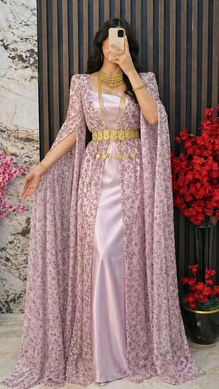 الواااانه تجنن 🦋😍
قماش الزي الكردي… فخامة من أول نظرة ✨تول مطرّز بنقوش هندسية أنيقة مع بطانة ساتان لامعة بلون برونزي مميز، يعطيك إطلالة راقية #اكسبلورر


**إذا كنت صاحب هذا الإعلان وتريد حذفه لأي سبب، رجاءا أرسل رسالة إلى الدعم الفني**