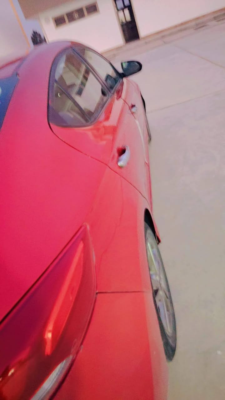 السلام عليكم النترا موديل17وارد امريكي رقم اربيل انكليزي 
السعر 120$وابيه مجال حك الجيه اني مكلف بلنشر رقم راعيه *********** مكانه بابل قضاء القاسم
