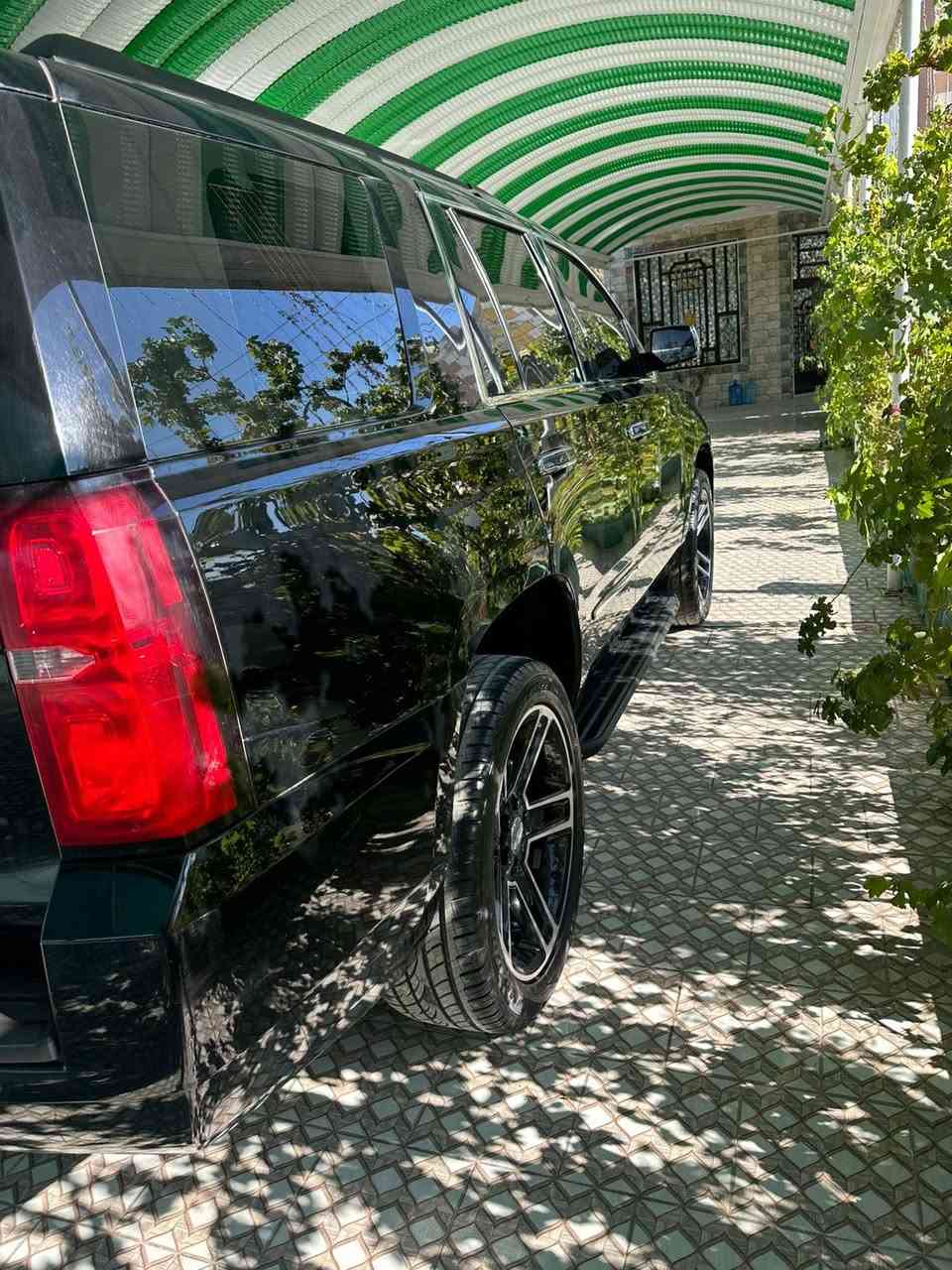 السلام عليكم تاهو موديل 2015LS رقم اربيل باسمي ماشيه 160 الف قابل للزياده مكانها نجف للاستفسار ***********
