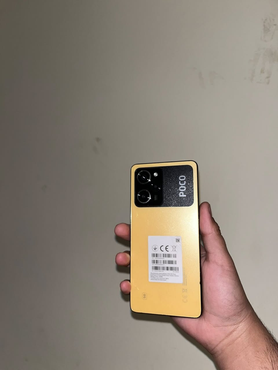 اجهزه عدد 2 للبيع او مراوس بايفون 14 pro max
الجهاز الاول ،  poco x5 pro 
الجهاز لونه مميز ذاكرته 256 و دبل شريحه  الجهاز بي  شخطين بل ضهر كلش بسيطات موضحات بل صور سعره 225 وبي مجال 

الجهاز الثاني ايفون 13 عادي ماستر بعده بضمان الجهاز بعده جديد كلشي مامبدل بي بطاريته 91 الجهاز فقط بي رصعات ب اطار الباقي مكفول  سعره 400 وبي مجال

للاتصال: *********** 
مكاني بغداد
