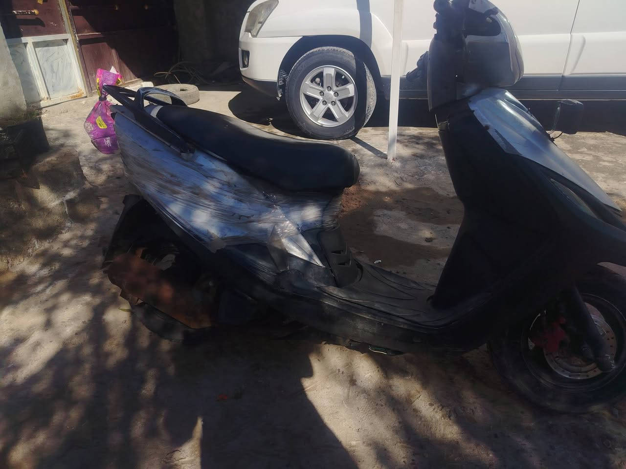 سلام عليكم شباب دراجه ماكس ثعلب للبيع بيها صوت طلع ب المحرك وطفت ابيع كوم حديد 150بيها مجال قليل للتواصل مازنجر


**إذا كنت صاحب هذا الإعلان وتريد حذفه لأي سبب، رجاءا أرسل رسالة إلى الدعم الفني**