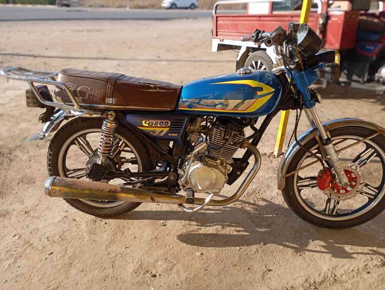 السلام عليكم للبيع سافان موديل 24اوراق أصولي دراجه خير من الله مكينه ناعمه تفاصيل اكثرخاص او اتصال *********** مكان بابل محاويل
