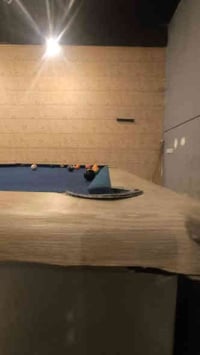 طاولة بلياردو • ديالى المقدادية