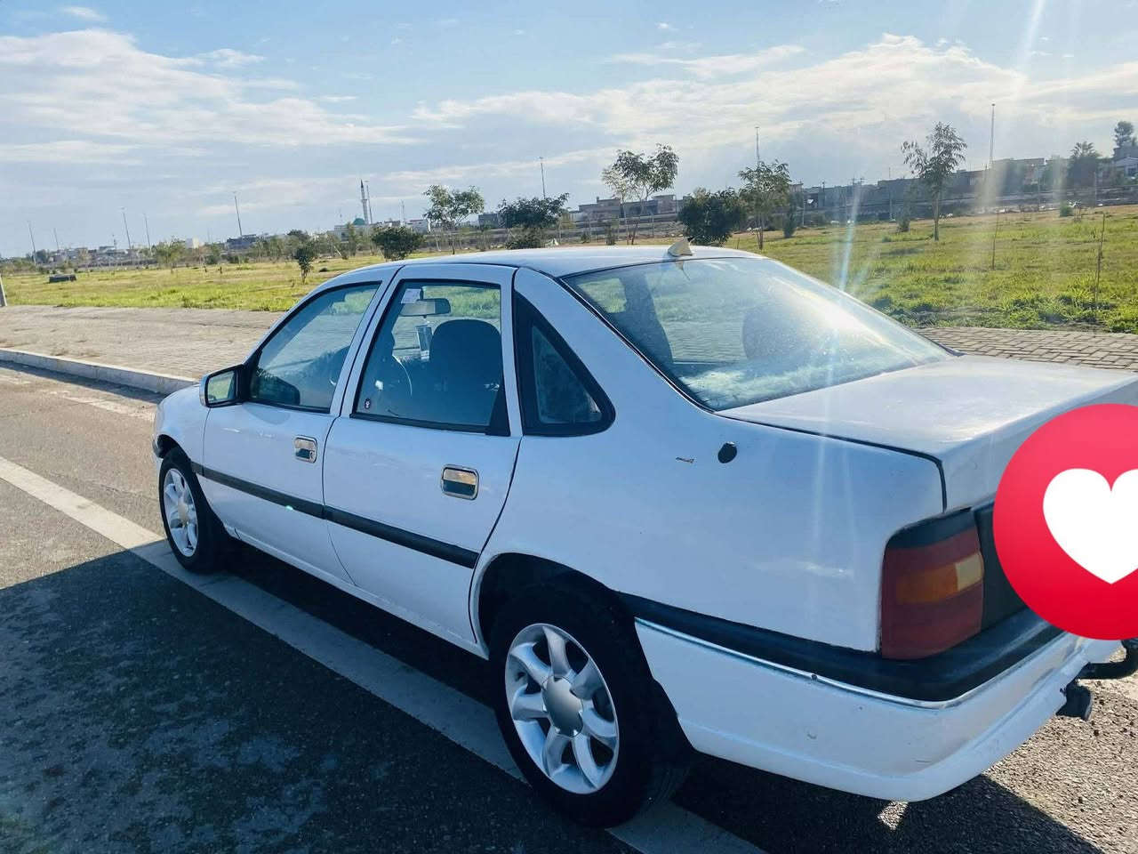 اؤبل فكتره ٩٣ سياره جاهزه على خير حبايه كير محرك بل شرط رقم أربيل مكان ديالى *********** سعر ٤٥
