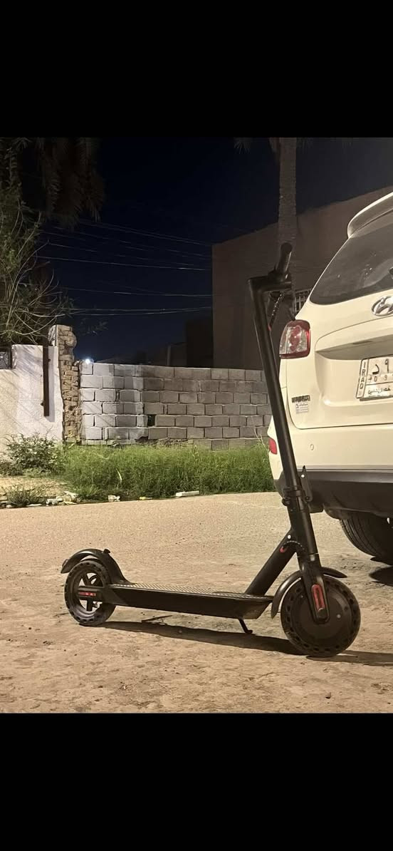 سكوتر شحن امريكي
بطاريه ليثيوم 
السعر 200 وبي مجال 
***********
