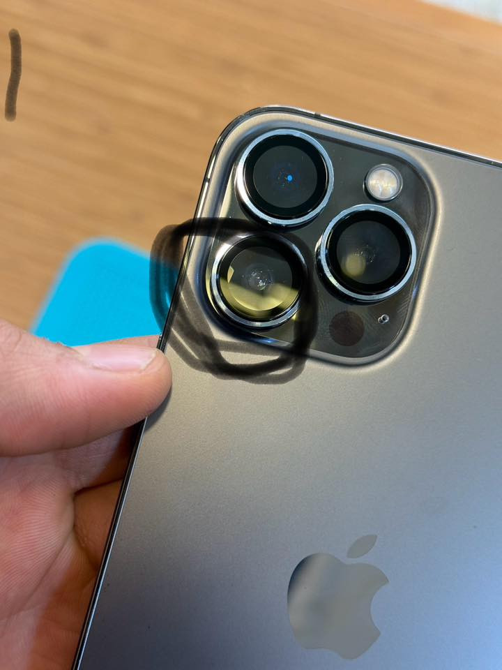 ايفون 13 برو ماكس 🔥 
بطاريه 85
ذاكره 256
جهاز نضيف جدا 
بي فطر بجامه مال كامره مثل ما موضح بصورا 
سعره 635
عنوان بغداد السيديه 
***********
