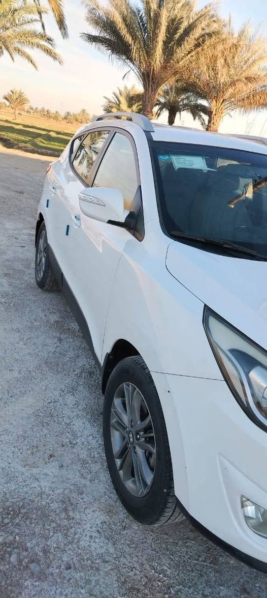 سلام عليكم
توسان خليجي 14 شكل ال15 السياره مكفوله ع شغلات بصيطه رايده 167 ورقه الستفسار 
*********** غير متواج ع نت مكلف بنشر
مكانه اليوسفيه ناحية الرشيد
