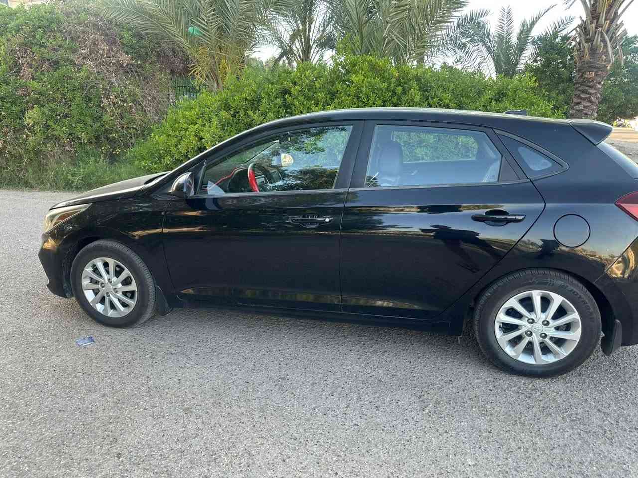 اكسنت 2019
هاج باك الشكل الحديث 20

السياره وارد كندي رقم بغداد خصوصي

المواصفات :-

1-محرك بسعه 1600 نوع GDI 

2-القير اوتماتيك ميكانيكي 6 نمر

3-ثلاث وضعيات قياده 

(طبيعي + اقتصادي + سبورت )

4-تحكم استيرن جهتين

5-راديو شاشه وكاله 

6-مانع انزلاق ABS

7-مثبت سرعه 

8-كشنات امامية تدفئة 

9-تبريد وكاله

10-ماء الراديتر وكاله

11-تحتوي 9 وسائد هوائية سليمه

12-تخم تايرات جديد 

13- اسبير السياره غير مستعمل 

14 -تحكم صوتي في الستيرن

السياره سليمة من كل النواحي مكفوله كفاله عامه ( شواصي + لغود + محرك + واسائد هوائيه + تبريد ) السياره استخدام بيت فقط على كد الدوام 

السياره حادثها فقط البنيد و الجاملغ موضح بصور السونار 

السعر مطلوب 95 ورقه وبيها مجال لشراي وموجود وتساب لتواصل 

 ***********
