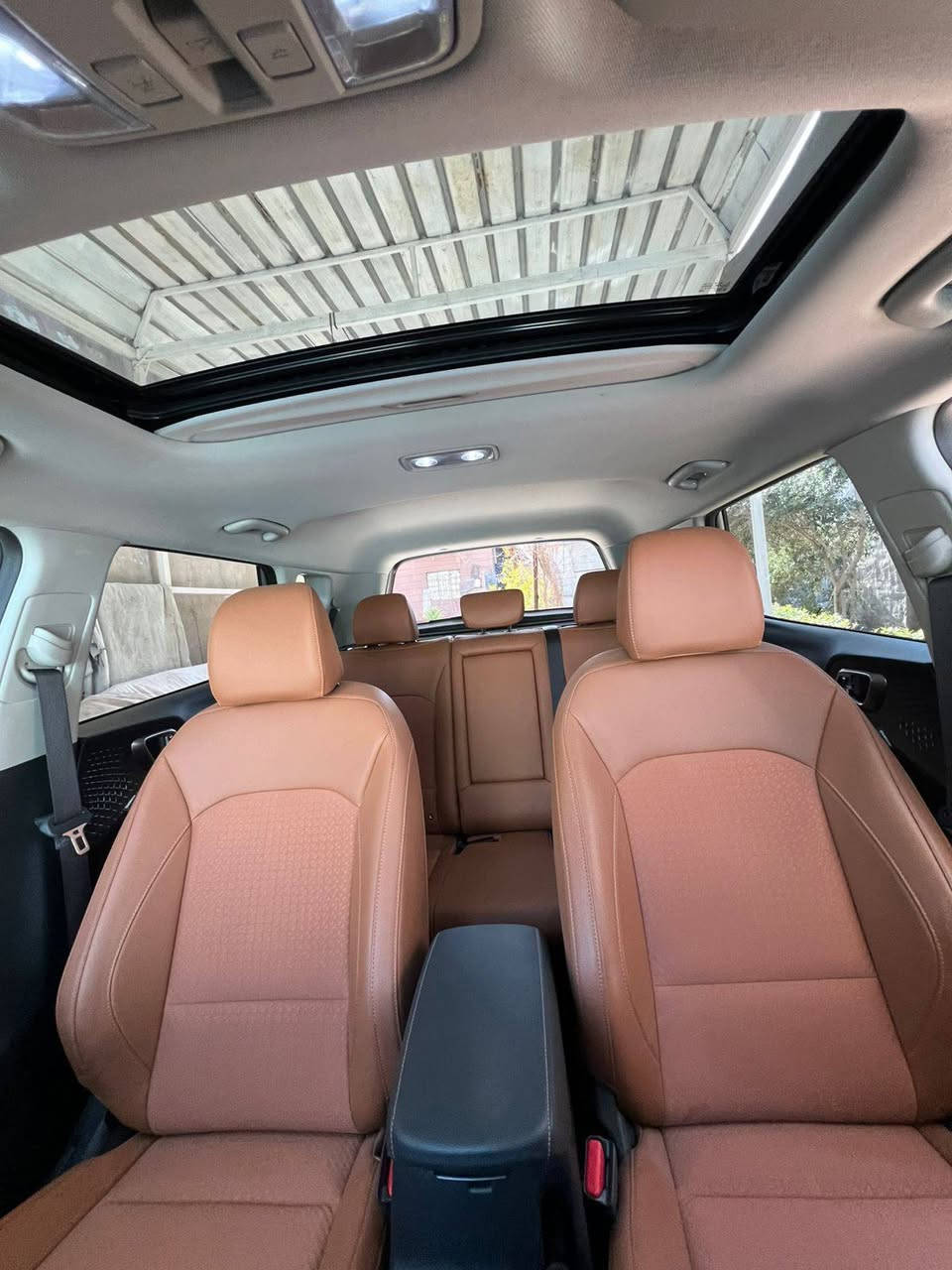 صول موديل2024 ماشيه8الاف فول مواصفات   ***********
#بدون_ايرباك_بدون_دواخل
#حادثها_موضوح_بلصوره
#فتحه
#بصمه
#رادار
#تشغيل_عن_بعد
#كامره_خلفيه_وتحديد_مسار
#مانع_انزلاق

#بدون_رقم
