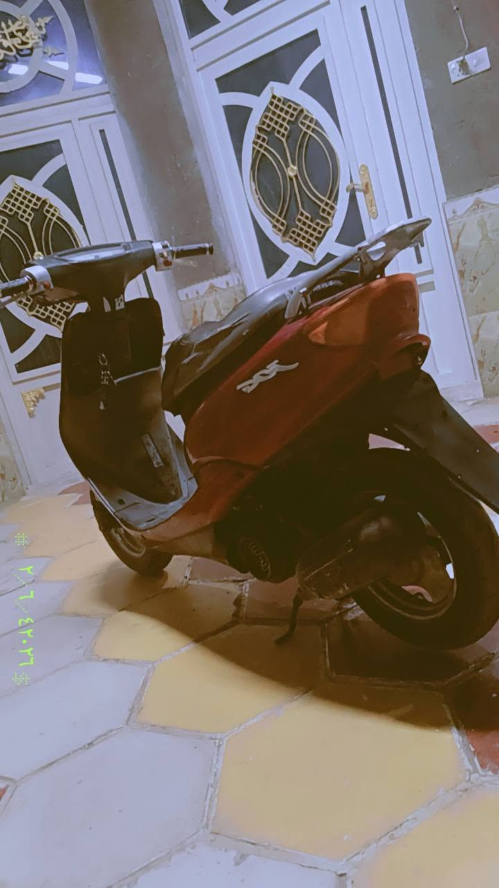 البيع عصفوريه كايمه عنوان ناصريه قرب جامعة العين السعر 200وبيه مجال رقم ***********
