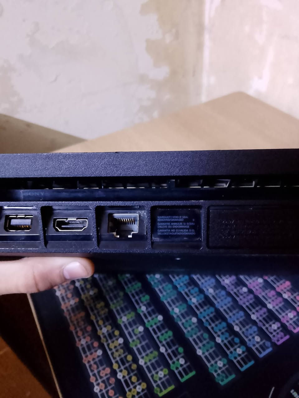 السلام عليكم 
بلاي ستيشن 4 سلم 🖤
لوك ستيكر شرط شرط مامفتوح 

جهاز كامل متكامل شغل والعب 

بي العاب خير من الله 
1-PES2026
2-Risdint evil village 
3-it takes two لعبه تعاونيه 
4-tomb raider 
5-Red dead redemption 1 
6-tomb raider shadow 
7-pibod لعبه تعاونيه 
8- fean and gaeck 
وياهم قرص call of duty black ops 4 

جويستك أخت الاصليه 

بي بلاي ستيشن بلس 

السعر 225 
مكاني موصل جانب الايسر شقق الخضراء


**إذا كنت صاحب هذا الإعلان وتريد حذفه لأي سبب، رجاءا أرسل رسالة إلى الدعم الفني**