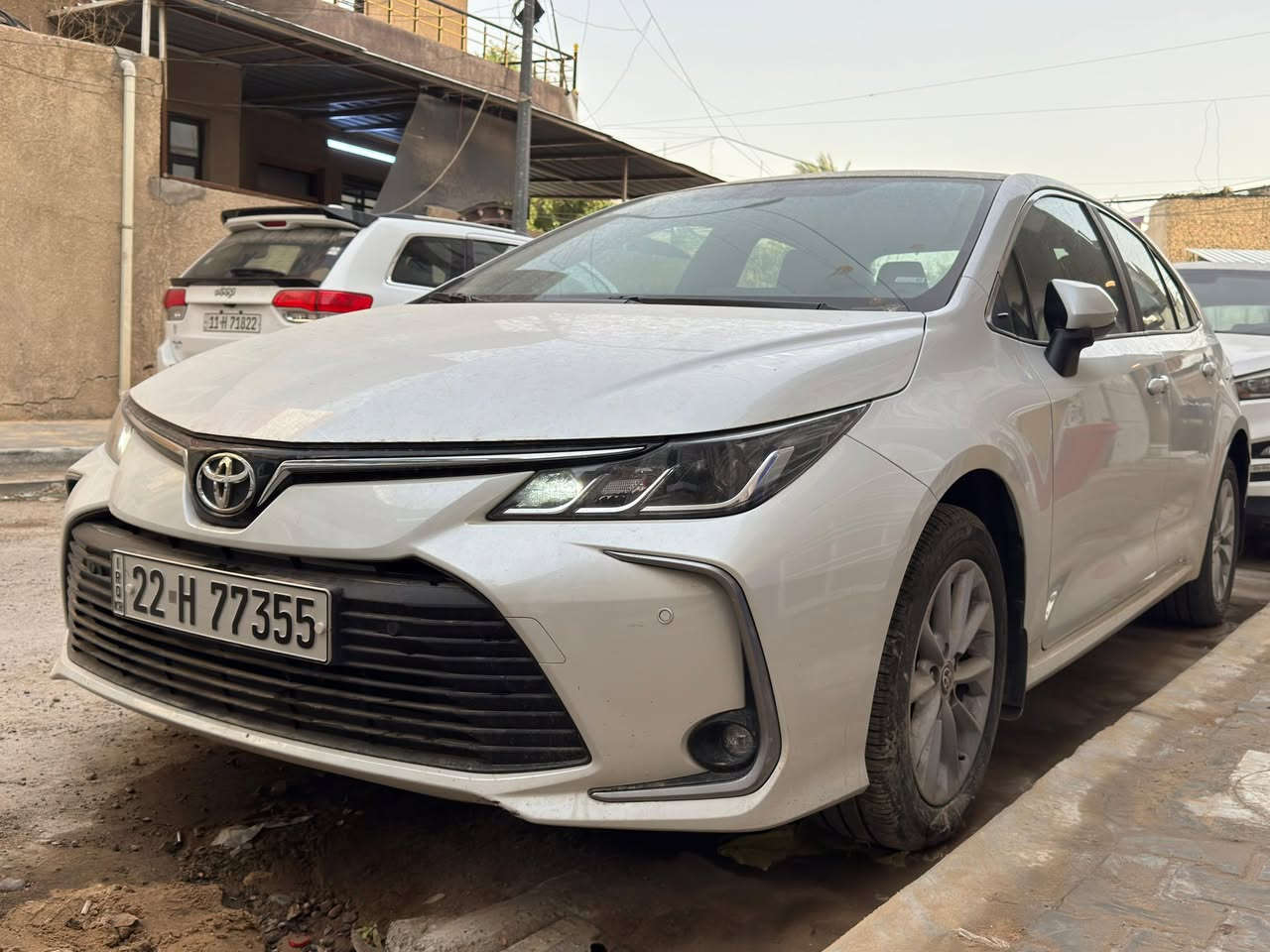 سلام عليكم 
كورلا موديل ٢٠٢٢ أربيل شركة ساز
عداد١٤ ألف بدون فتحه وباقي المواصفات المعروفه بلسياره 
مكانها اربيل مجمع لا لا اف ستي للتواصل ***********
ابو رامي
