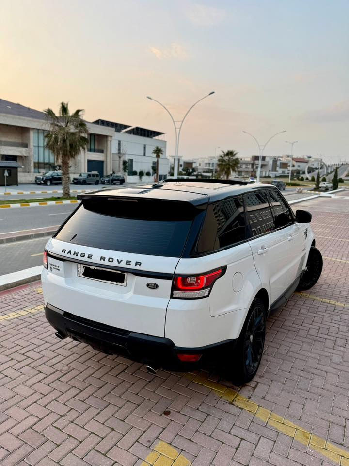 ﷽
‎‏ RANGE ROVER SPORT 2014
‎رانج روفر موديل 2014 فول مواصفات ١/١
‎مواصفات خليجي فول مواصفات پانوراما
‎سيارة وكالة شريكة سردار زمان دولي
-------------------------------------
‎مكان🌆: سليماني            سعر💵: 245$🔐
‎هاتف☎️: ***********
-------------------------------------
‎محريك V6 سته سلندر سوپر جارج 🔥🔥
‎گير و محريك بشرط بدون صوت و صرف و خلل

-------------------------------------

‎سيارة دعامي للدعامي بشرط مكفولة كفالة عامة
‎بدون صبوغ بدون تعديل بدون شخت
‎سيارة جديد  حيل حيلوة كل على وضع شريكة
-------------------------------------
‎مواصفات
‎{{ بصمة - پانوراما - رادار - داخل اصفر و قاوهي - گير كوبرا - دؤسه كهربا - ثلاجة - صندوق شفت - ثلاث شاشة - كيچ الكتروني  - كشن جلد - كشن و ستيرن خزن - بريك بصمة - كاميرا - حصاص أمامي و خلفي - تبريد مركزي - مراي شفت - بعدهواي مواصفات }}
-------------------------------------
‎اربع تاير ويل جديد 
‎سيارة دبل و جبليسات بشرط
‎سيارة شرط بدون اى نواقص گير و محريك و حدادي و كاهرباى كولة بشرط 
‎
------------------------------------
سلیمانیە 
***********☎️
