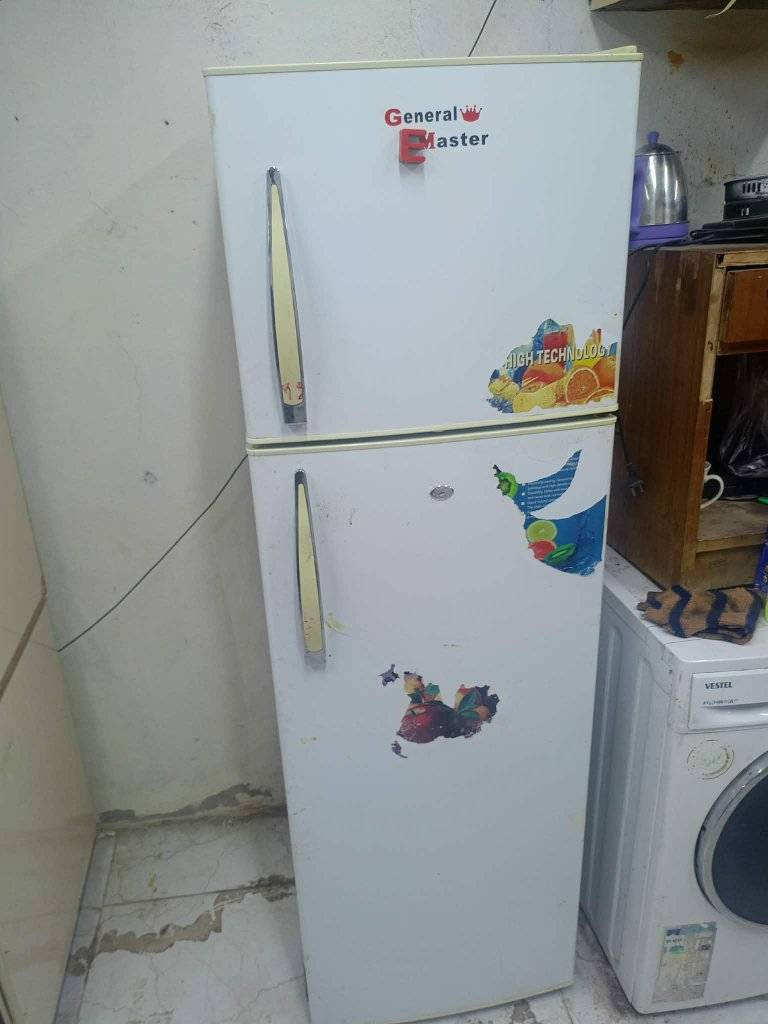 ثلاجه للبيع نضيفه كلش شغاله السعر ١٧٥ وبي مجال شراي تعال خاص


**إذا كنت صاحب هذا الإعلان وتريد حذفه لأي سبب، رجاءا أرسل رسالة إلى الدعم الفني**