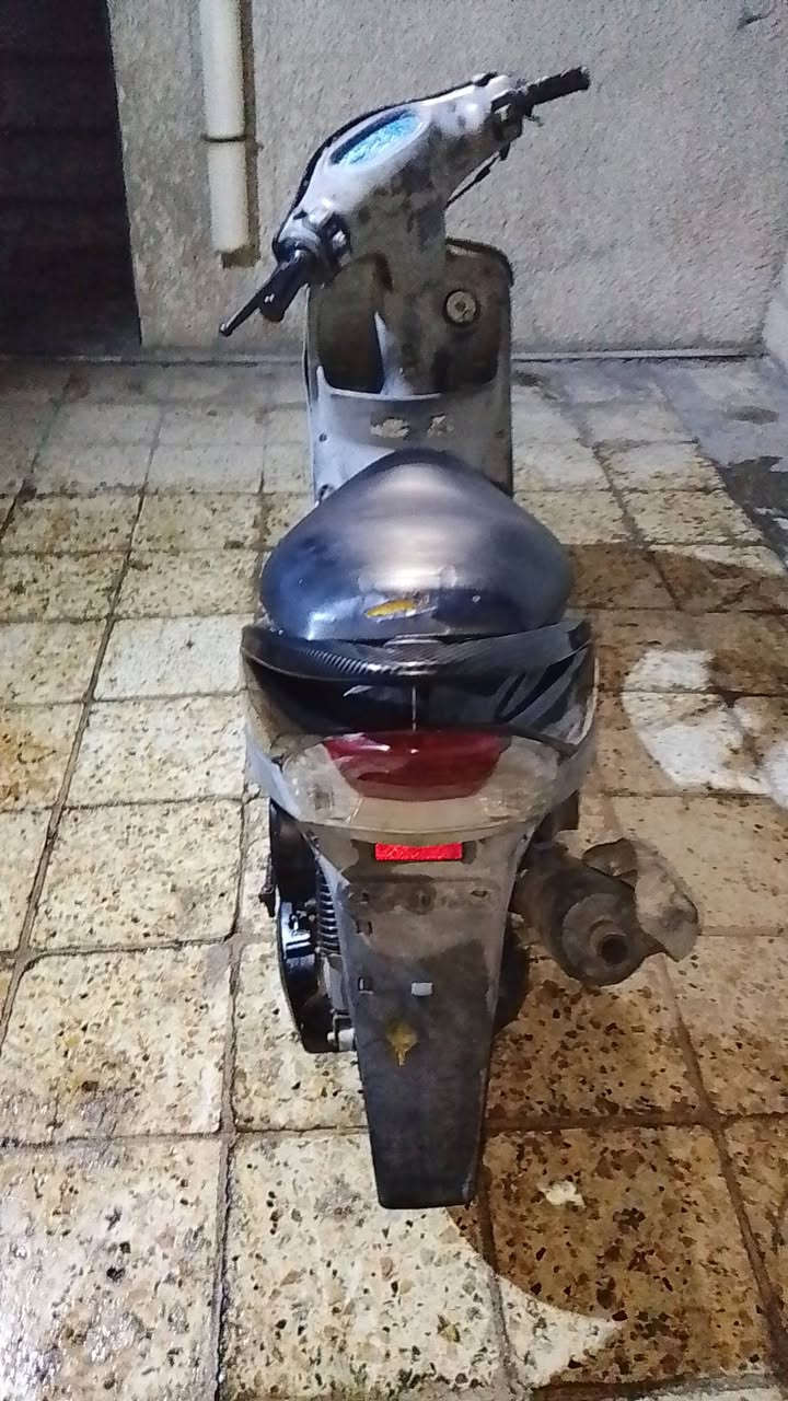دراجه ماكس مغولي مكينه نضيفه نكره سلف
وهندر  شلعه ومعدل العنوان بغداد البياع السعر 400 الف وبيه مجال الطيبين رقم تلفون *********** بي واتساب
