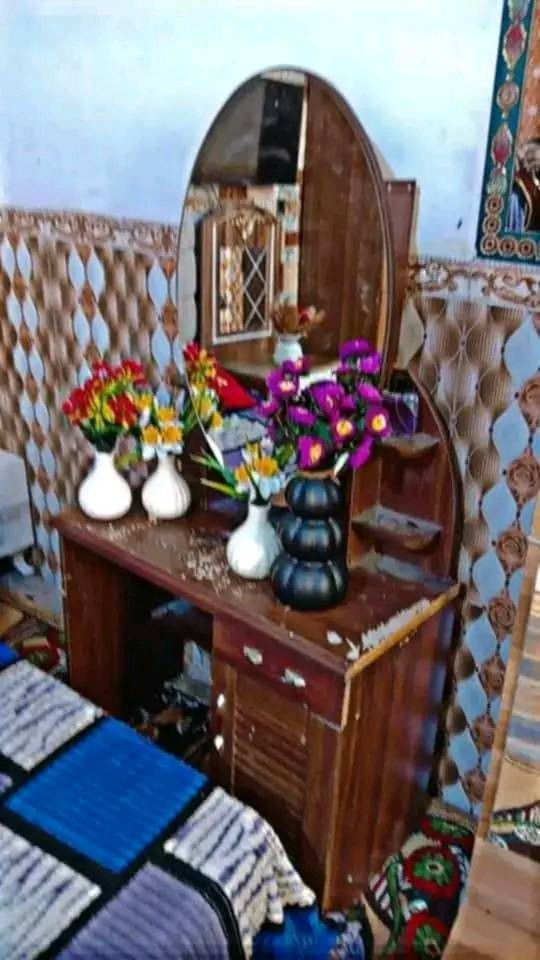 غرفه أخشاب 60الف
ام النفر 
  مدينة صدر قرب سوق الداخل نهاية الورفلي ***********
واستاب
