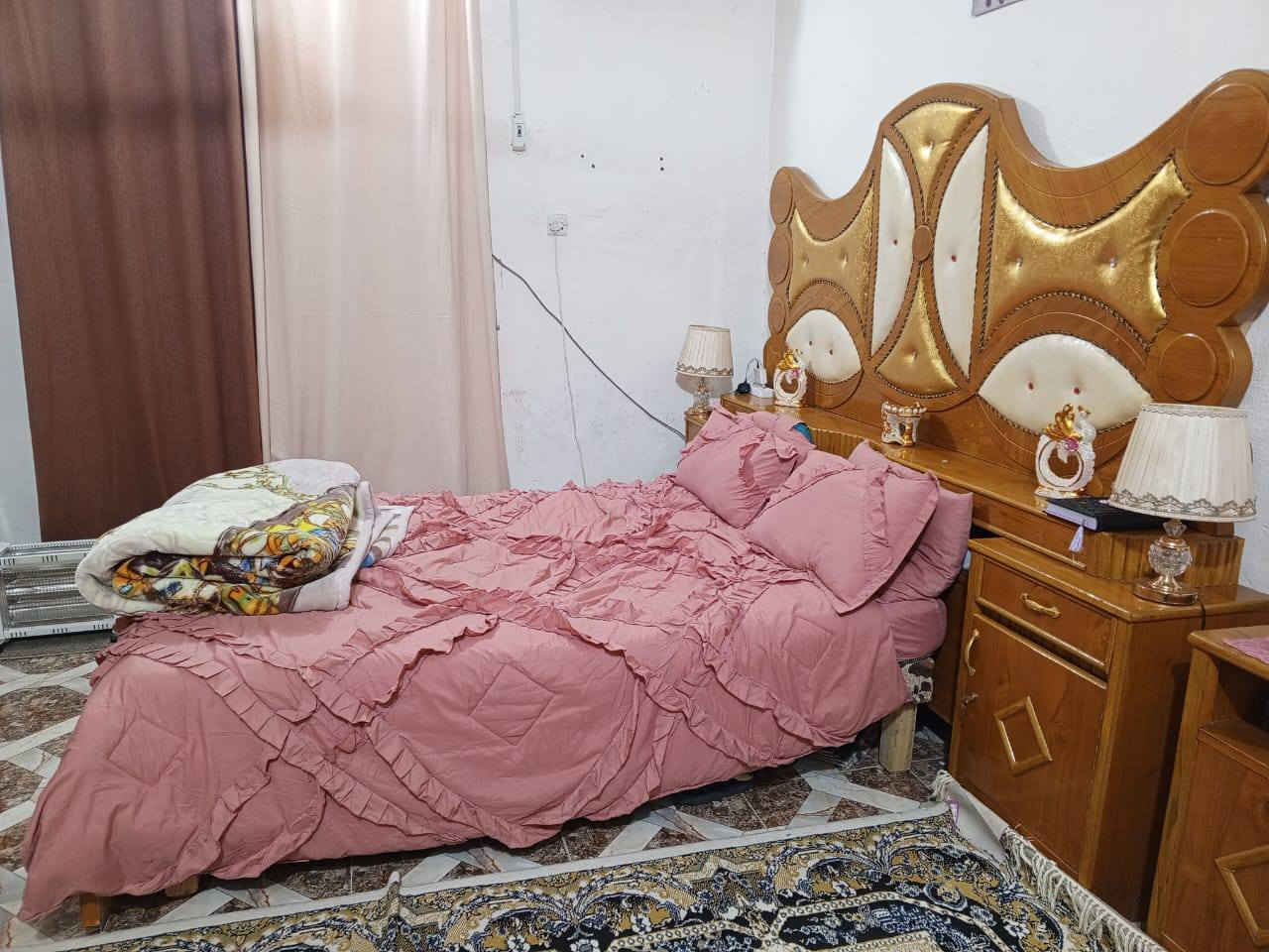 غرفة نوم مستخدمة للبيع
السعر ٩٠٠ وبيها مجال 
الشراي يتصل ***********
