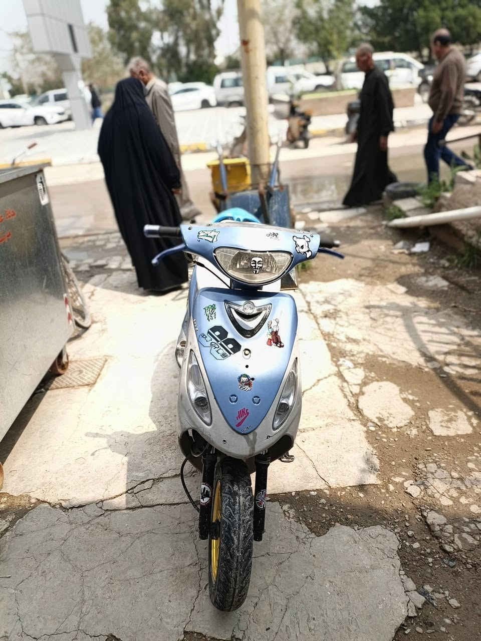 سلام عليكم ماكس منغولي للبيع دراجه كامله سلف هندر كله شغال مكاني ديالى بعقوبه المفرك رقم الهاتف ***********.     سعر 300
