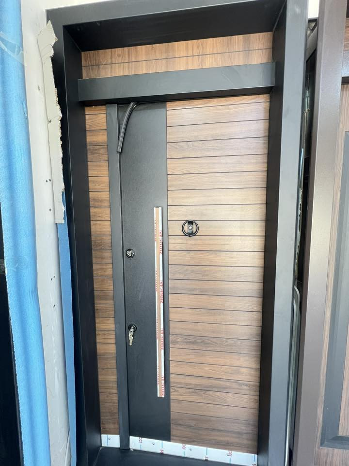 ابواب قاصة تركية 🇹🇷

📌 مواصفات الباب:

🔒 الجرجوبة 1.5 مع الصبغ 2.0

🛠 صنع تركي مع ضمان الصنع

🚪 الباب تصفيح كامل حديد

🔗 الباب مزود بقفلين

🛡 إلكيلون كالي إيطالي بضمان 5 سنوات

🌟 الوجه خشب تركي

📐 قياسات القاصة:

✔️ ارتفاع 240 (عرض 100، 110، 120)

✔️ ارتفاع 260 (عرض 100، 110، 120، 125، 130)

✔️ ارتفاع 270 (عرض 100، 110، 120، 125، 130، 150)

✔️ ارتفاع 290 (عرض 100، 110، 120، 125، 130،  150)

📍 بغداد - المدائن-قرب الشروع

📞 ***********

📞 ***********
