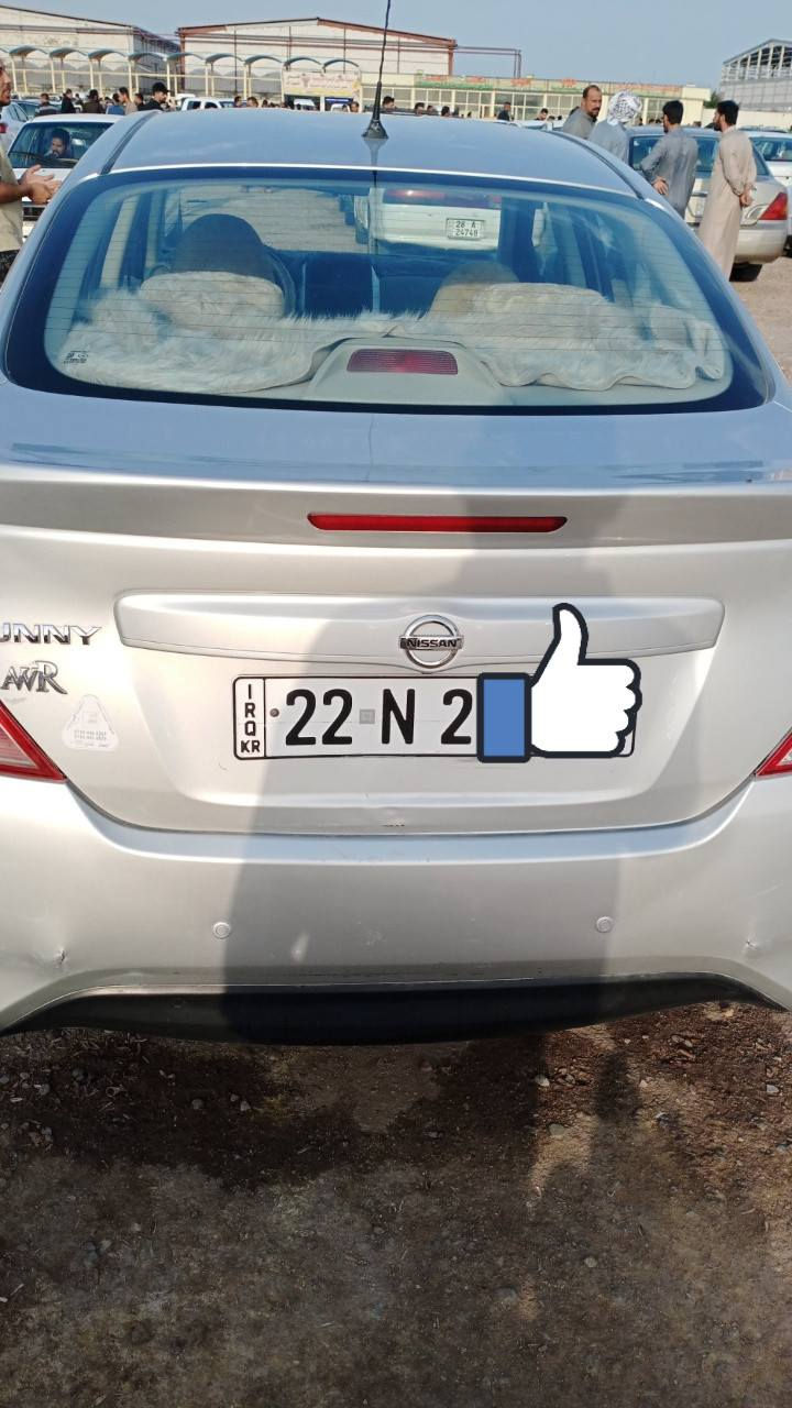 السلام عليكم
نيسان صني هندي ابليته زرقاء وأرد خليجي 
موديل 23 سنويه 30،،،، وكالة بسمي سعر 112
بيهه صبغ مداكر خلفي مع باب خلف السائق 
العنوان أبي الخصيب الصنگر *********** واتساب موجود تحياتي للجميع
