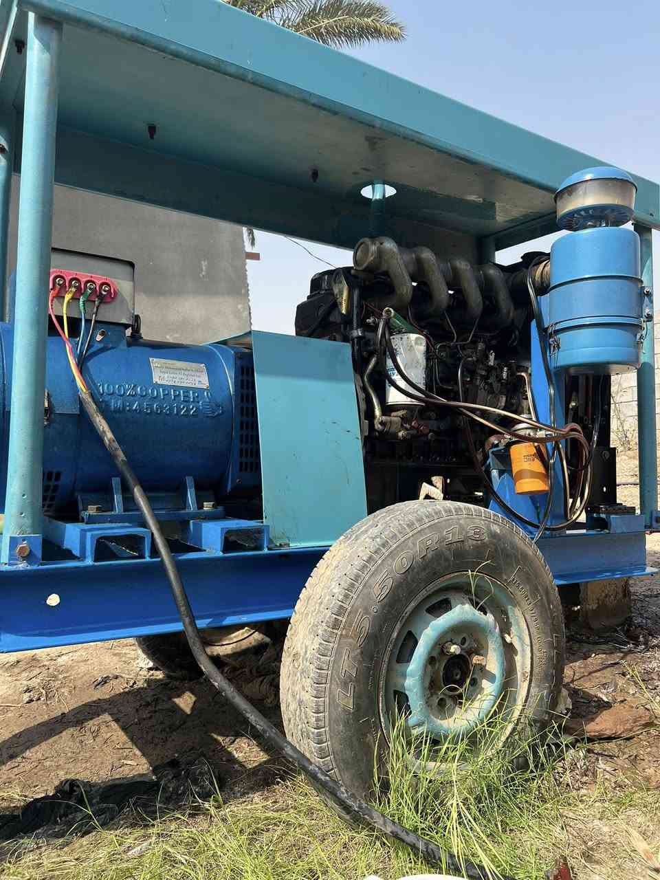 السلام عليكم يوجد مولد لبيع  نضيف اسعر تلاثة مليون واتلثمية***********
