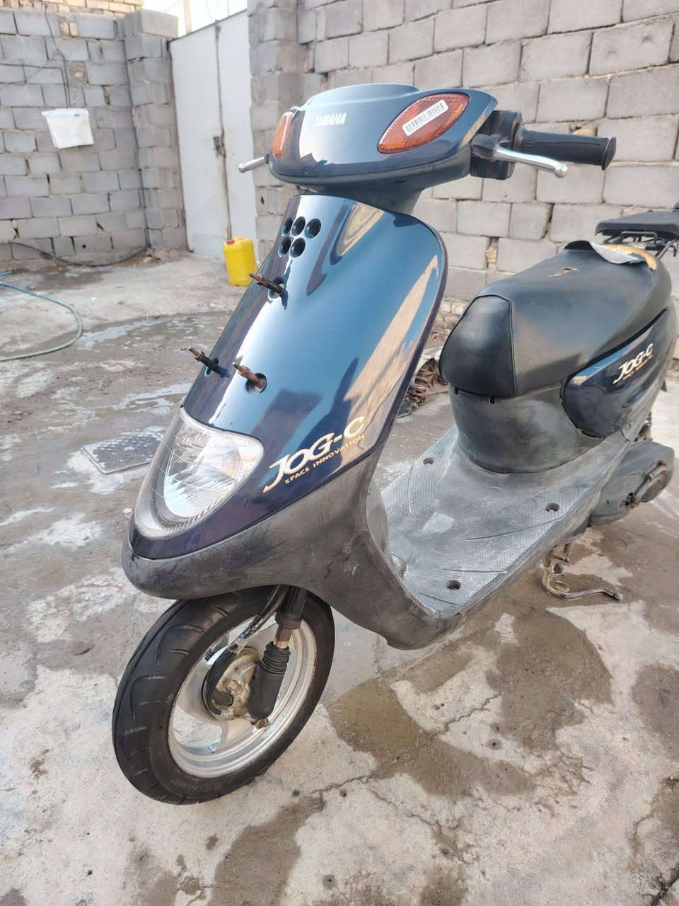 السلام عليكم دراجه منغولي 60الدراجه نضيفه بمعنى الكلمه طالعه حاويه شرط شخط مابيها وكلها عل بلاد صارله شهرين وصلها موجود الدراجه بالكارتون سعرها (850) وبيها مجال 
مكاني الناصريه مركز 
الهاتف ***********
