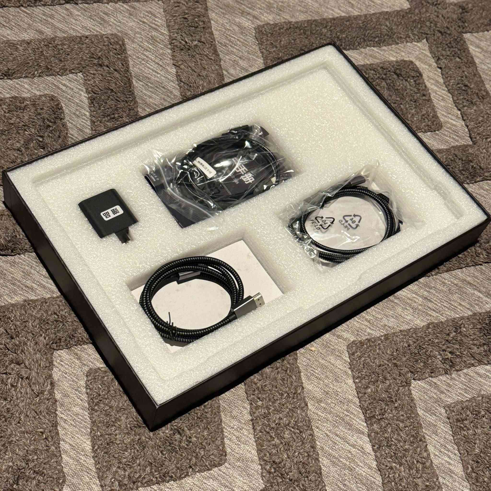 شاشة محمولة حجم 16 
دقة 3K حقيقي موديل U16ZA من شركة lntehill


**إذا كنت صاحب هذا الإعلان وتريد حذفه لأي سبب، رجاءا أرسل رسالة إلى الدعم الفني**