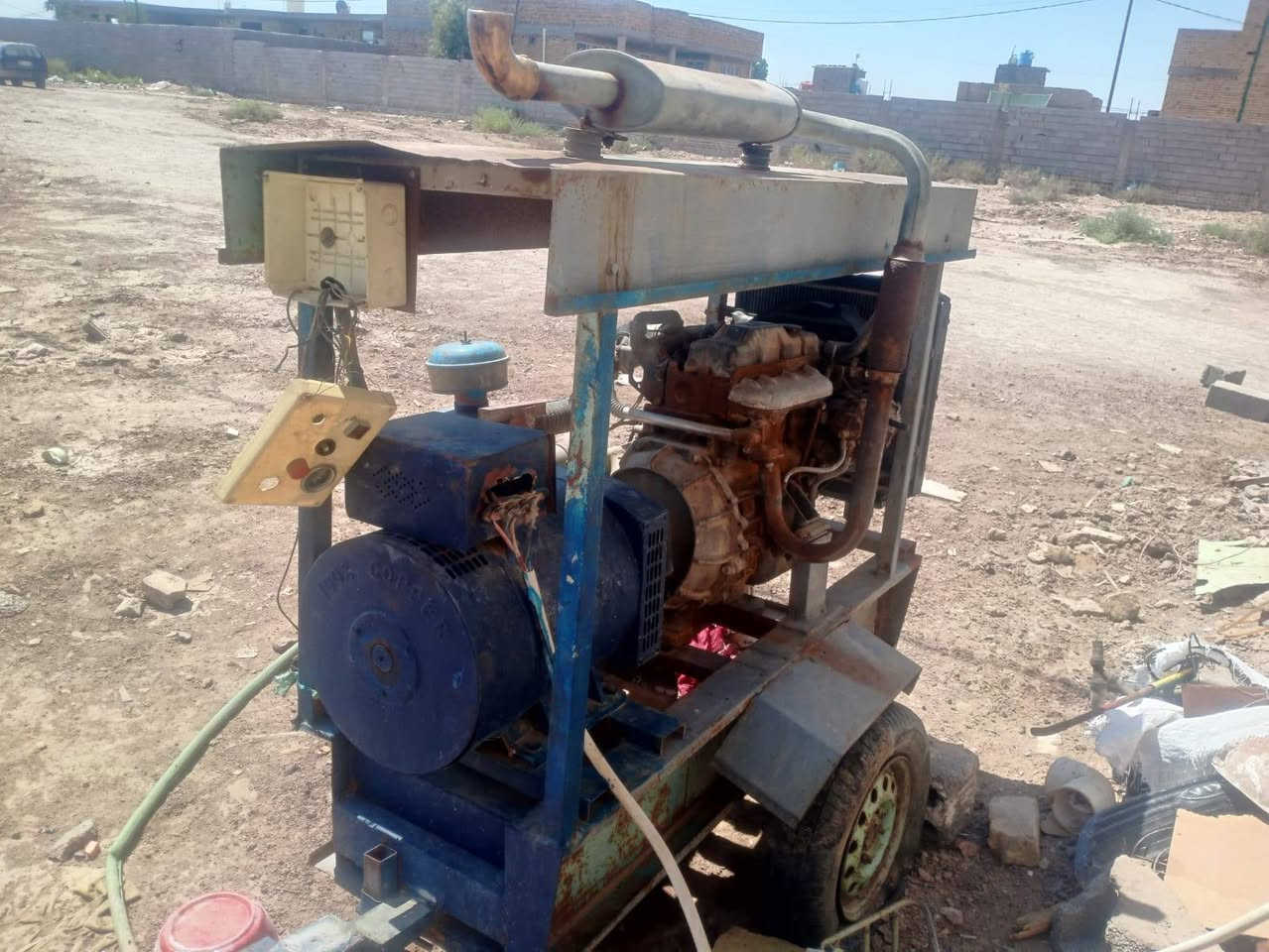 مولد كيه 30 امبير محرك 200700 تريي فيز  كوت حي الحكيم بسعر مناسب الأصل وتدلل  *********** واني خادم
