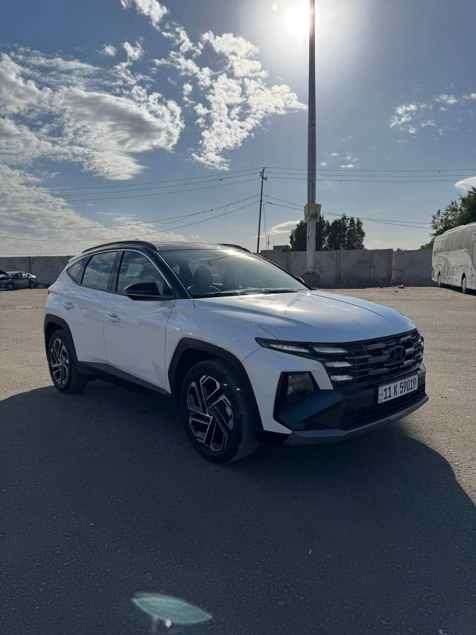 توكسان ٢٠٢٥ رقم بغداد باسمي 
السياره بعده بحالة الوكاله ماشيه ٢٠ الف كيلو
تو كلر اصل فول مواصفات سعره ٢٤٣ وبيه مجال قليل 
مكاني كربلاء 
*********** كربلاء, العراق
