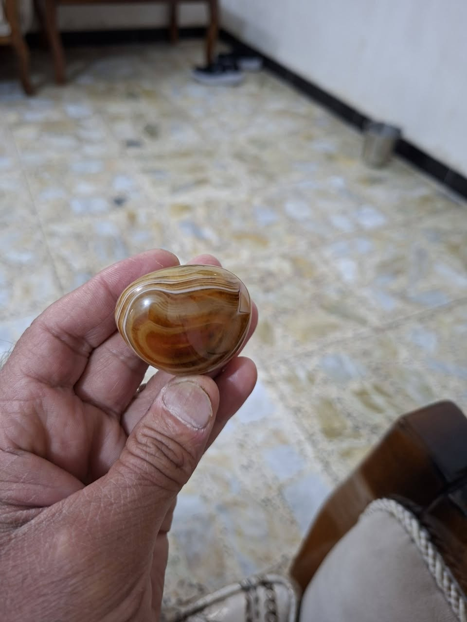 السلام عليكم حجرة جزع سليماني السعر ١٢٥ رقم الهاتف ***********
