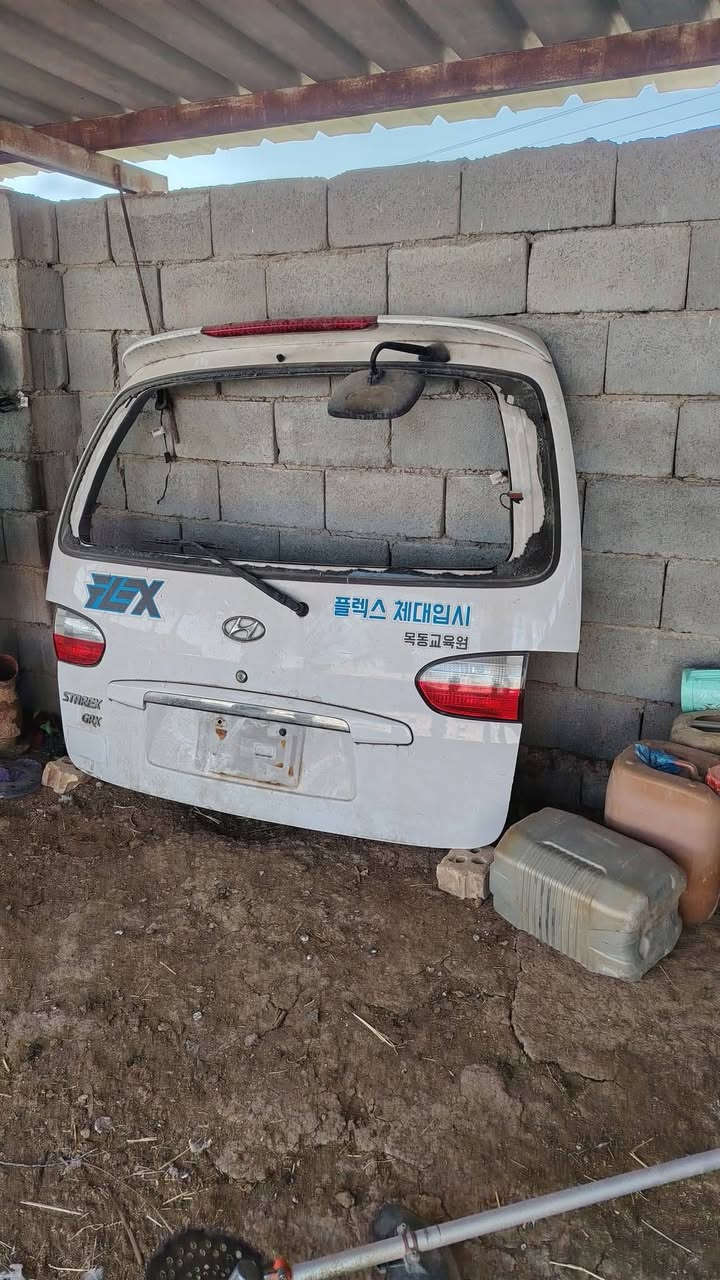 السلام عليكم 
للبيع جنطه ستاركس 2007 لون ابيض

الجنطه جديده مال حاويه ما مشدوده عل سياره

للأسف الاتصال :_

***********

***********
