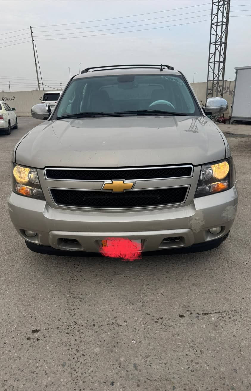 السلام عليكم.
تاهو. بدي.2011.  ادوات.  دخول جديد. بيها كصه.      وارد. خليجي.   

المحرك. 5300. الكير 1000. جدد.  تبريد شغال.  كهربائيات شغاله.   تايرات. جدد. 

السيارة جاهزه. ما بيها. نقص.   

السعر 67. 
العنوان البصرة 
الموبايل. ***********.
