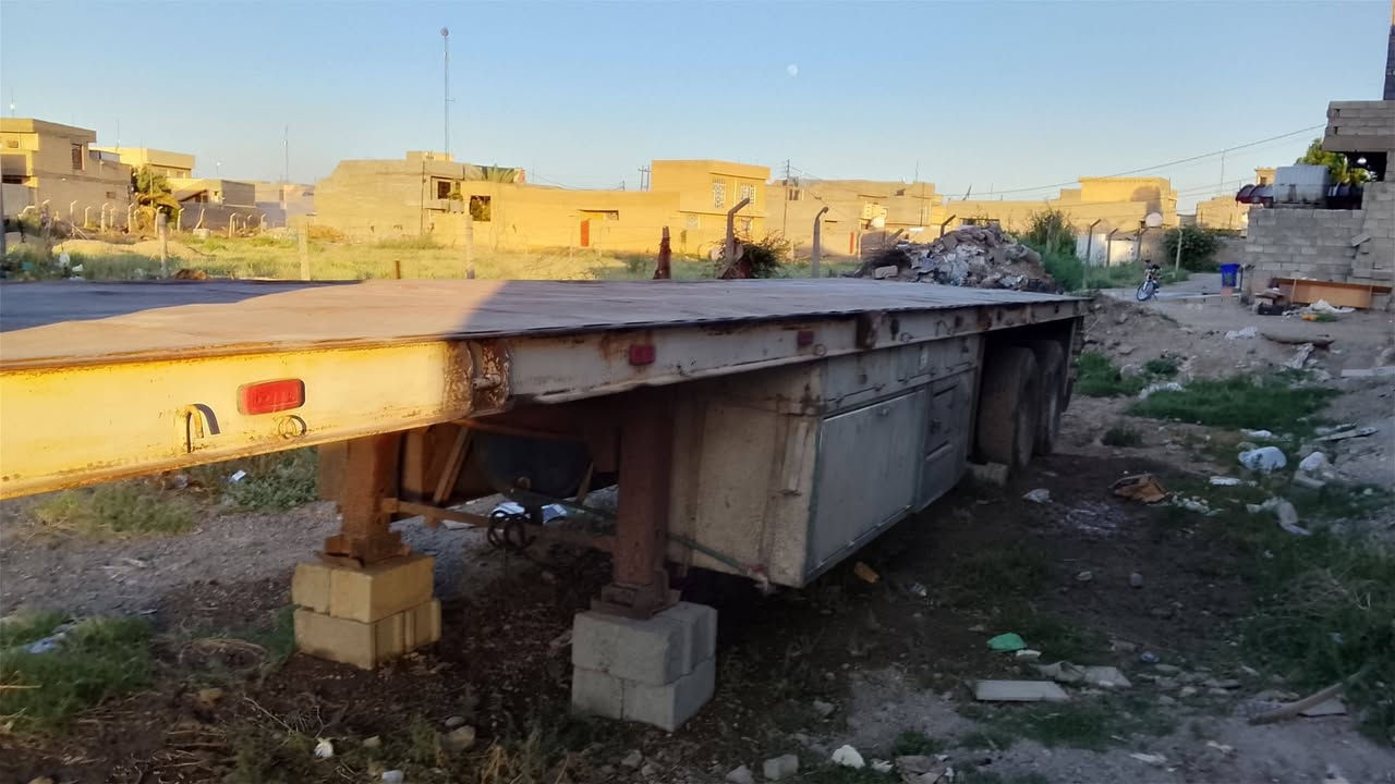 عربانه حداديه لبيع تخم تايردنكير ثالث موجود عله ظهرلعربانه كامل عربانه مكفوله من فطربريك صناديك ثلاجه ومطبخ سعر46 وبيه مجال ***********
