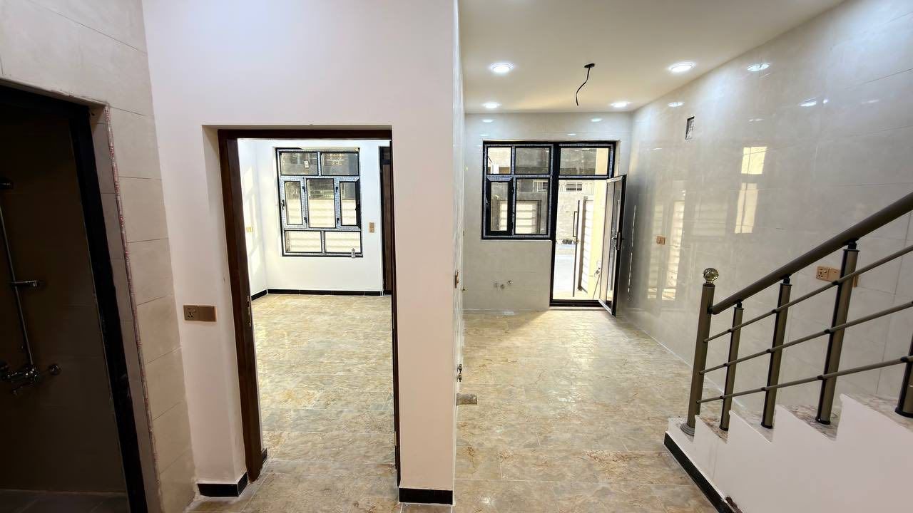 ‏يا الله مشتمل للبيع ركن 🅿️ المساحة5️⃣0️⃣م حي جهاد 📍الشارقة
الوجهة 7️⃣ 🔲 نزال 🔺7️⃣

   بناء حديث غير مسكون //💯👍

يحتوي على غرف 🛌 2️⃣  النوم + وصالة //

+ صحيات 2️⃣ +  ومطبخ //

 موقع كلش حلو قريب على الشارع

الاستفسار *********** 📞📞
