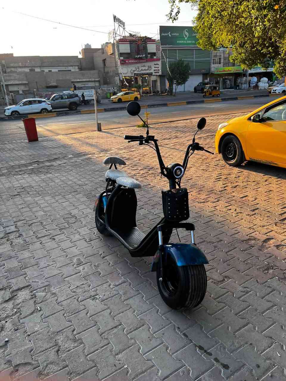 سلام عليكم 
شباب دراجه شحن للبيع هارلي موديل 2024 بعدهة الدراجه جديده مثل مشوفون 
الدراجه 3 درجات سرعه بيه 
مكان الدراجه بغداد المنصور بضهر مطعم زرزور 
رقم التلفون
واتساب ***********
رصيد واتساب ***********
السعر 550 وبيه مجال
