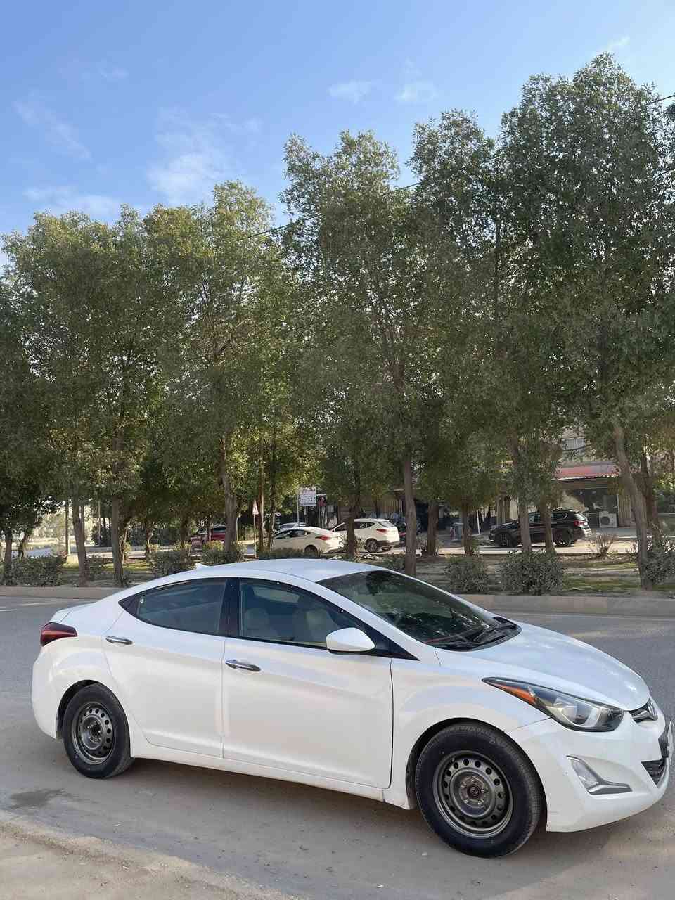 السلام عليكم النترا موديل 2015امريكي رقم  بابل مكينه 1800 دوش بيها  جاملغ وبنيد  مكينه وكير وحداديه كله جديد  تخم تاير جديد السعر 108 وبيها مجال مكاني حله  الرقم ***********
