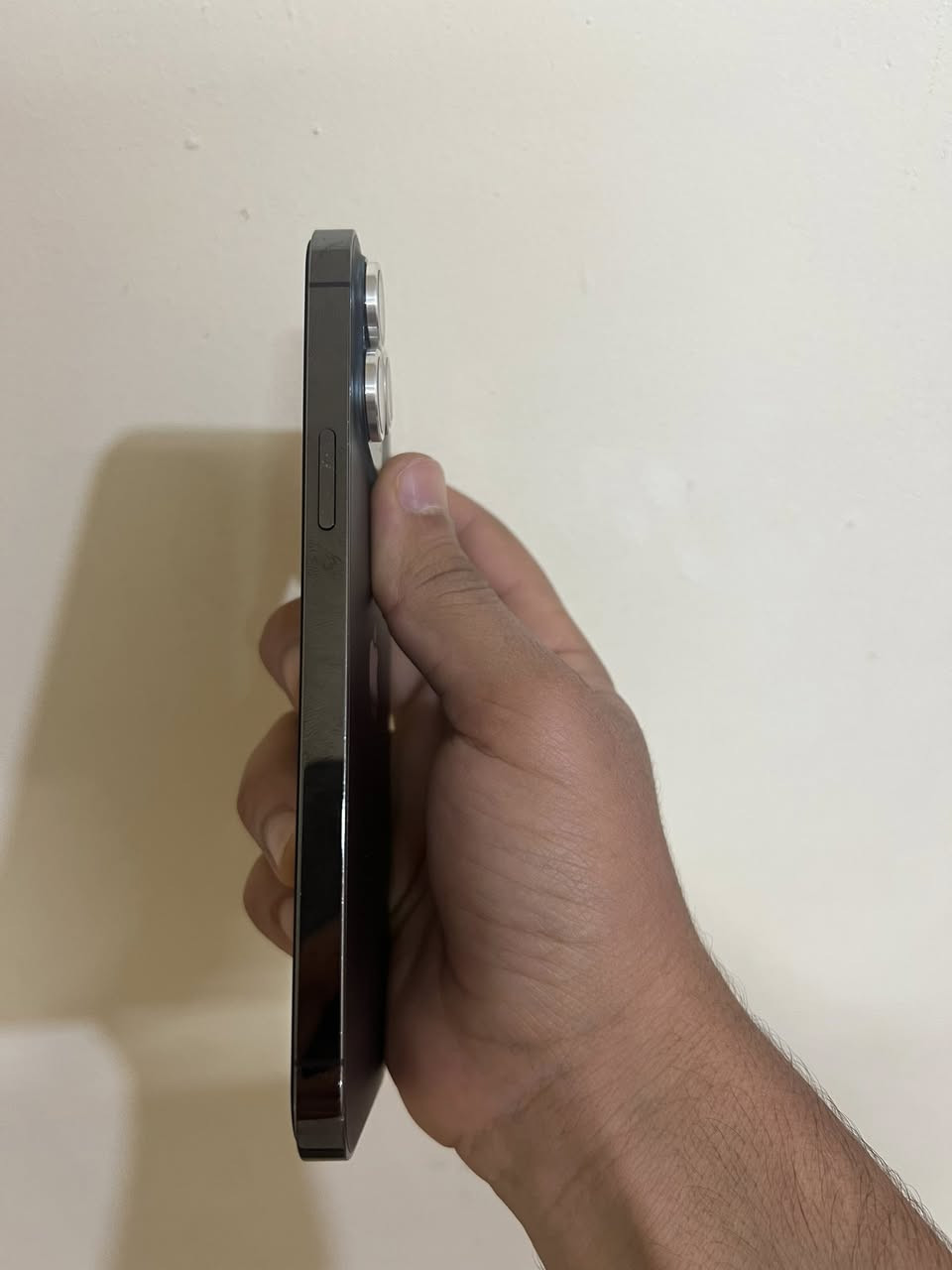 السلام عليكم ايفون 13 برو ماكس شرق اوسط ذاكره ١٢٨
نضافه فول  بطاريه ٩٣ مرفوعه بدو صرف  للاستفسار ***********
