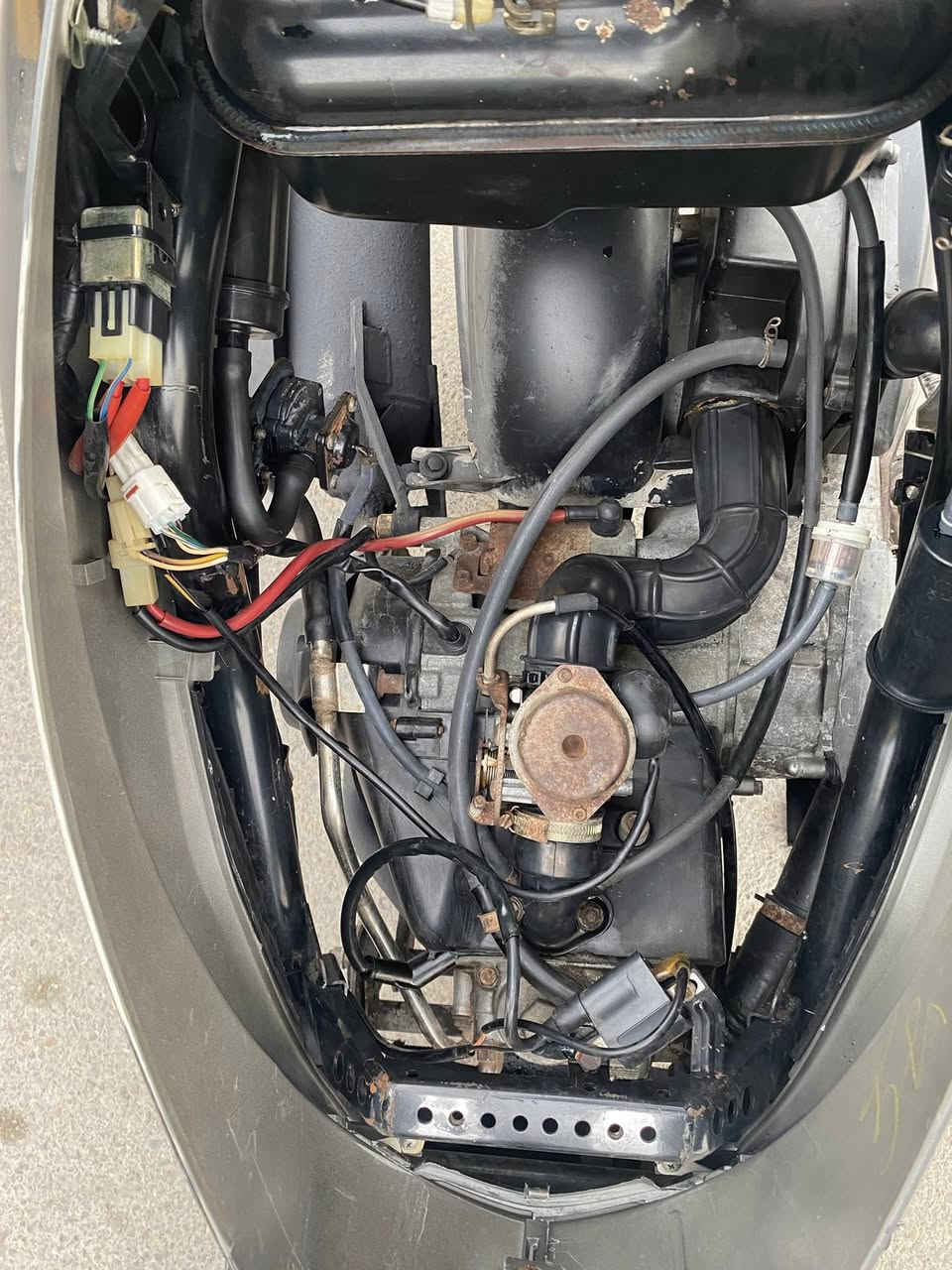 دراجة بريز رمبة
شغالة سلف هندر
اشاير وهورن ولايتات شغالة
مكاني بغداد الاعظمية
***********
