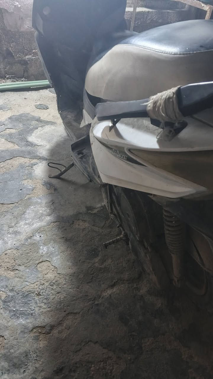 سلام عليكم  شباب دراجه جامبو مكفوله من الدعاميه العنوان القاسم حي الصناعي  السعر 200وبيهه مجال هاذه الرقم ***********بيك خير وتدلل
